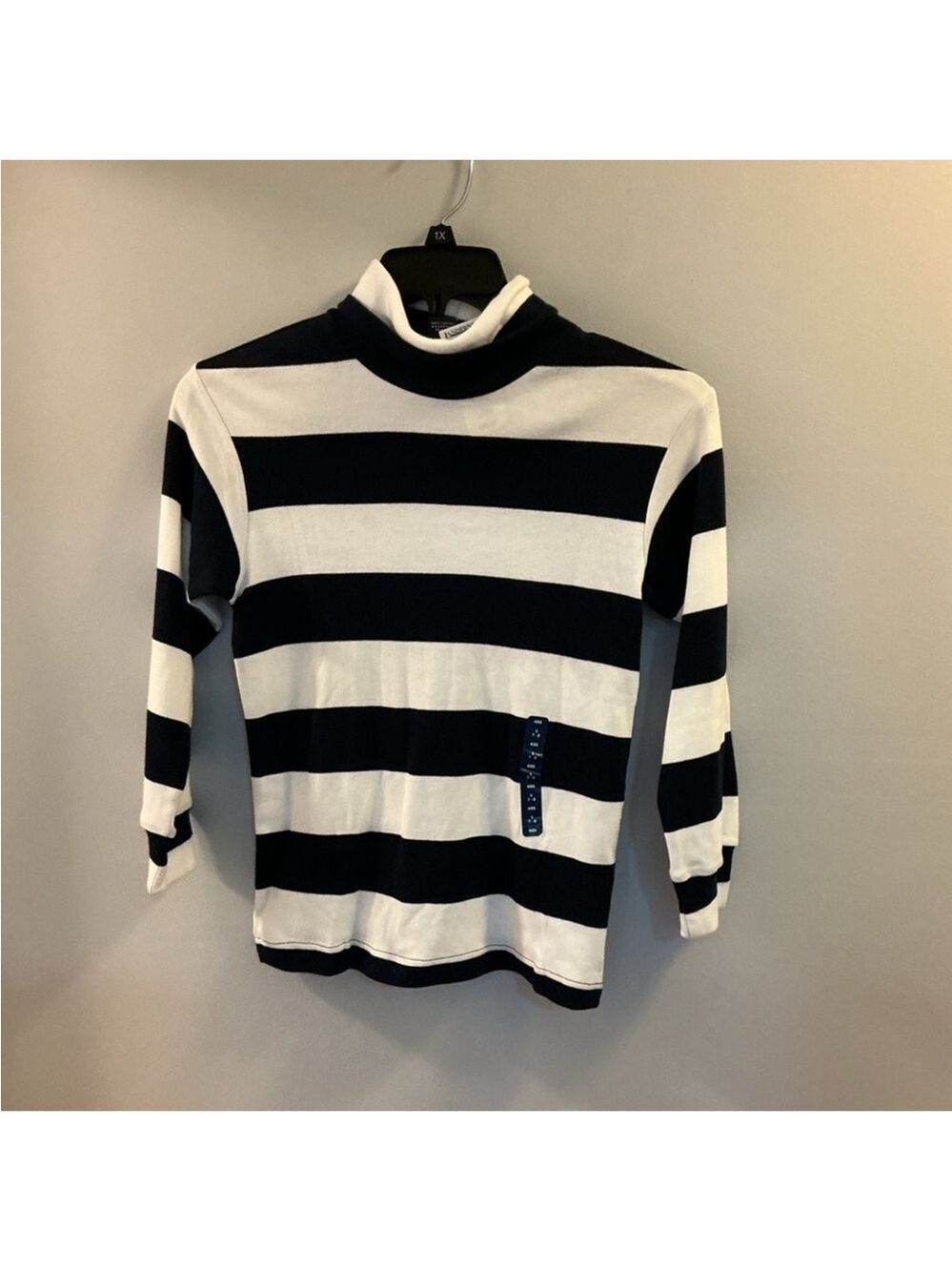 Lands End turtle neck navy and white striped Kids size Small 7/8